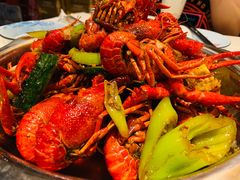 -阿楷·二十年烧烤宵夜·渔家小寨(达明店)