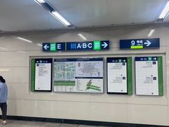 -白石桥南(地铁站)