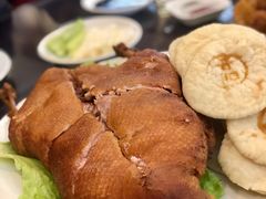 精品香酥鸭-晋阳饭庄(虎坊桥店)