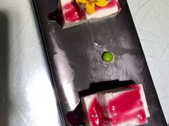 -姜君·千岛湖鱼头馆(浦东大道店)