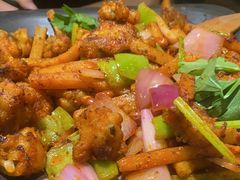 -炭舍干锅·烤鱼(扬名广场店)