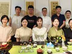 -诗宇时光茶艺书法古琴培训