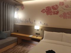 -深圳光明希尔顿花园酒店