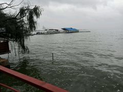 -云南滇池花园国际大酒店温泉