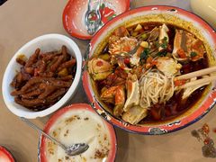 -老三样·旧食新味(绿地店)