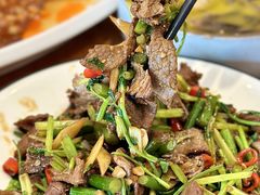 -莲餐厅·湖北菜·潜江小龙虾店(愚园路店)