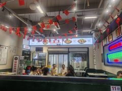 -晓彭肥肠鸡·泡椒鸡火锅(水木天地店)