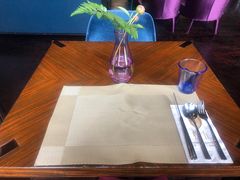 -YUE·6·西式融合餐厅(外滩六号店)