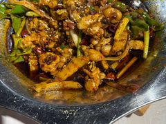 -休记光头香辣蟹干锅店(衣冠庙店)