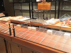 -红跑车蛋糕世界(清江路店)