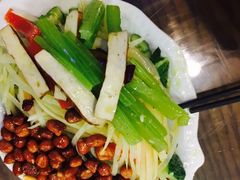 -一间楼牛羊肉泡馍馆(东一路店)