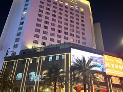 -汕尾巴黎半岛酒店