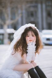 -onlygirl摄影美学馆高端定制(江滩店)