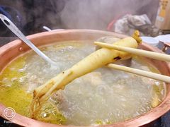 人参滋补鸡-朴小妹人参鸡汤火锅(长白山万达店)