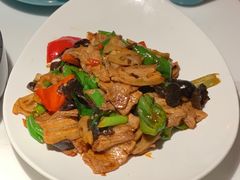 -荷塘秋月·本帮江浙菜(国权路店)