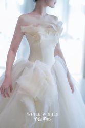 点击看大图 -予白婚纱礼服馆