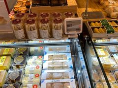 -盒马鲜生(丁香国际店)