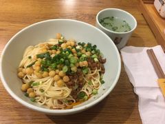 -车沾巷·重庆老味豌杂面