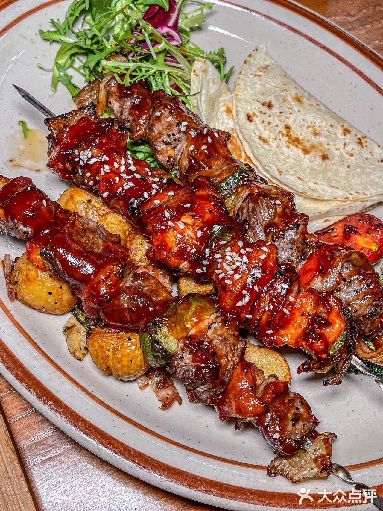 北京这家餐厅也太有圣诞氛围感了！！