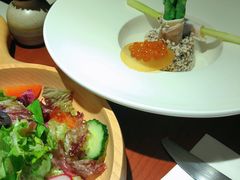 嫩叶蔬菜沙拉-鹿萤季·营地小馆(皇后公园店)