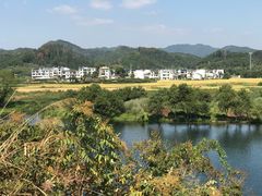 -月亮湾