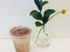 拿铁-Seesaw Coffee(上海国金中心店)