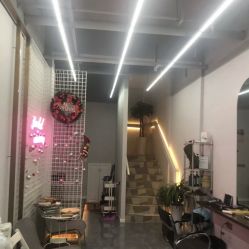 -茶发Salon·烫发染发理发