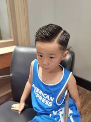 -苑苑发型设计