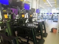 -发条鸭无人健身房(浦东北艾路店)