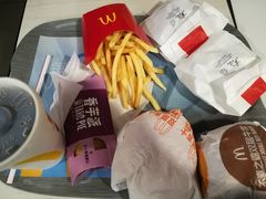 -麦当劳(湛江大厦店)