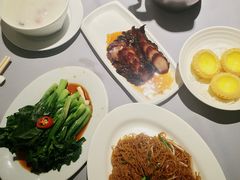 -御花园·粤菜·海鲜火锅(中山公园店)