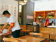 用餐区-小胖包子王(丰台南路店)
