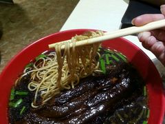 -小龙大肉面馆