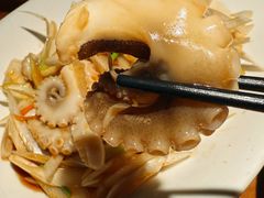 葱拌脆八带-波螺油子青岛本帮菜(银座店)