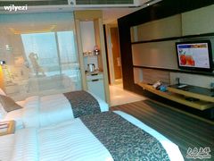 201108221663-苏州金鸡湖中茵皇冠假日酒店