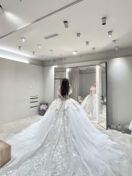 -Renee芮亦婚纱