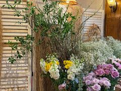 -Lamant Manor已闻花名關於藍