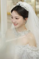 -艾米丽婚纱礼服