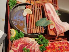 -轻烧烤肉(光谷步行街店)