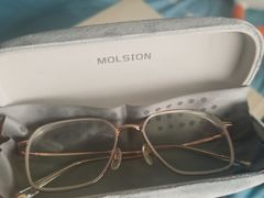 -罗创丹阳眼镜(童卫路店)