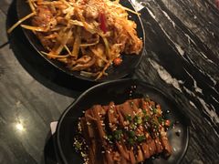 -桂二老坛酸菜鱼(三街两巷店)