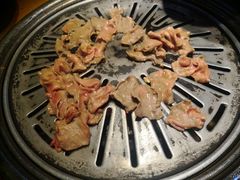 雪花80％厚切牛舌-老炉家木炭烤肉(长江国际店)