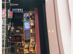 门面-钱小奴海鲜自助黑金店(杭州滨江龙湖店)