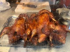 -上海枇杷烤鸭(燕丰商场店)