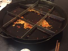 -岗上渣渣老火锅(两路口店)