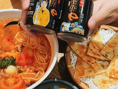 -蒙自源米线大王(东站店)