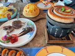 -魅力边城旋转餐厅