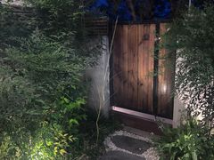 -悟空山宿陨石私汤温泉酒店(神舟大道地铁站店)