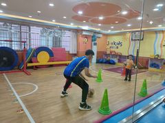 -卓跃儿童运动馆·体能·跳绳·篮球(滨江东中心店)