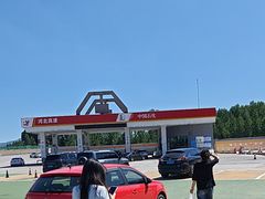 -中国石化滦州服务区（北京方向）加油站